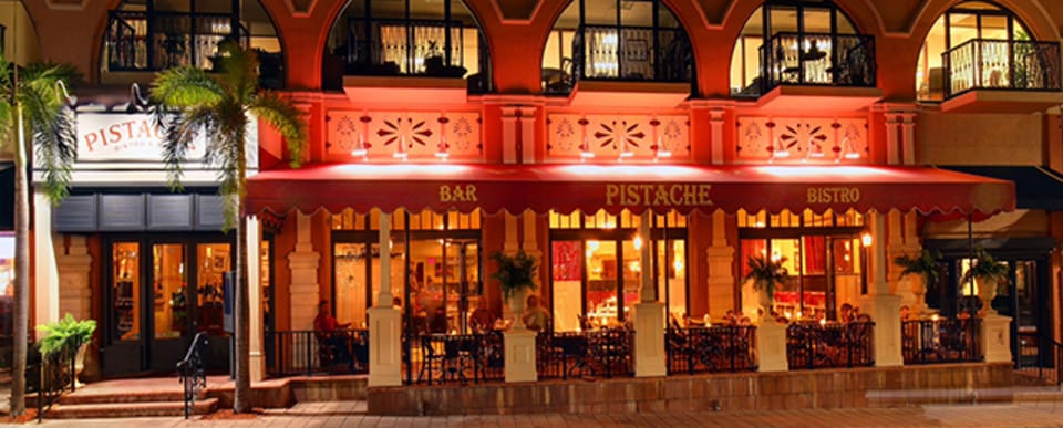 Where to Eat in West Palm Beach: A Local’s Guide for Business and Pleasure